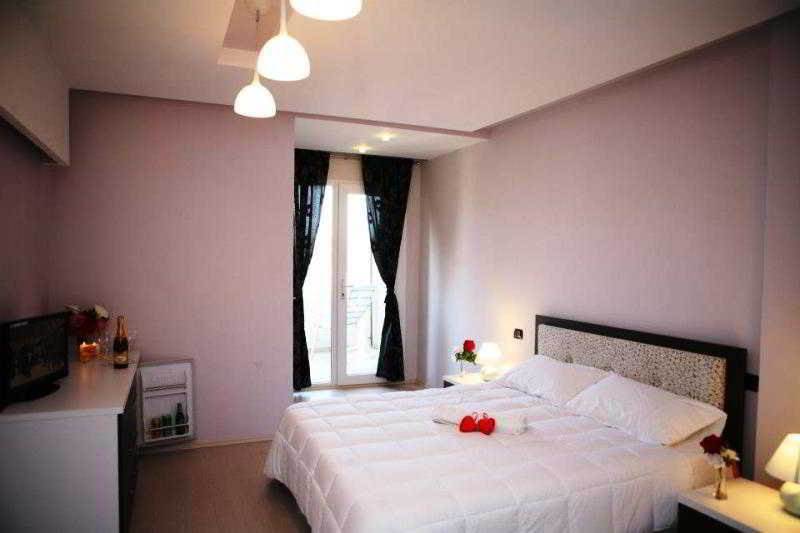 Hotel Albion Durres Exterior photo